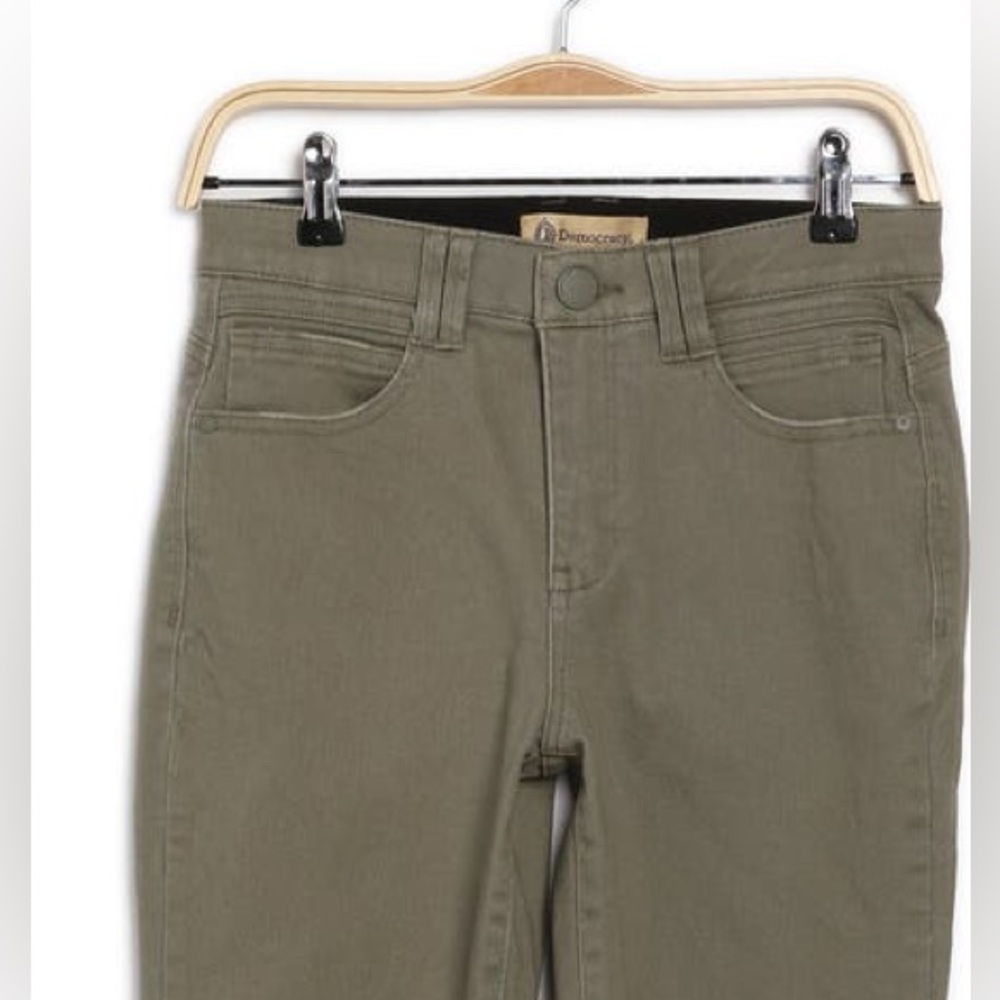 Democracy Women's Olive Ankle Jeans